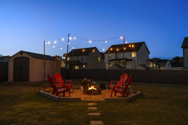 615 Bassett Ln, Clarksville, TN 37043
