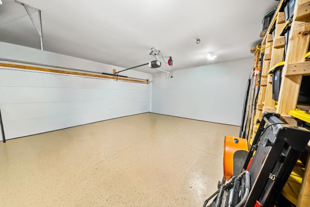 615 Bassett Ln, Clarksville, TN 37043