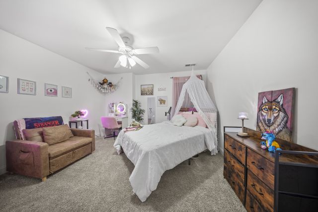615 Bassett Ln, Clarksville, TN 37043