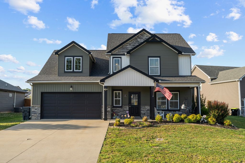 615 Bassett Ln, Clarksville, TN 37043