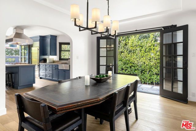 745 N Laurel Avenue, Los Angeles, CA 90046