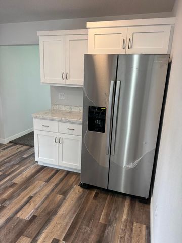 406 22nd Street S, Fargo, ND 58103