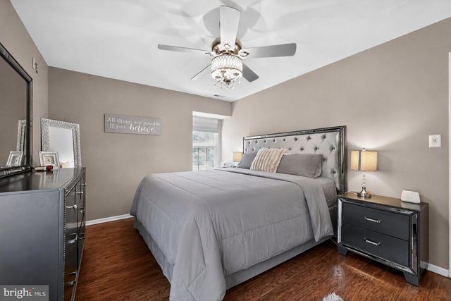 213 TAVISTOCK, Cherry Hill, NJ 08034