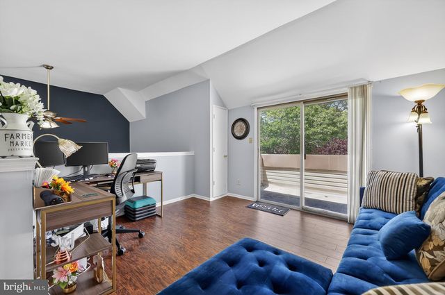 213 TAVISTOCK, Cherry Hill, NJ 08034