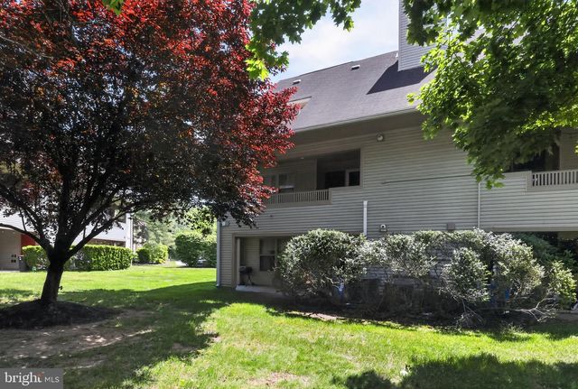 213 TAVISTOCK, Cherry Hill, NJ 08034