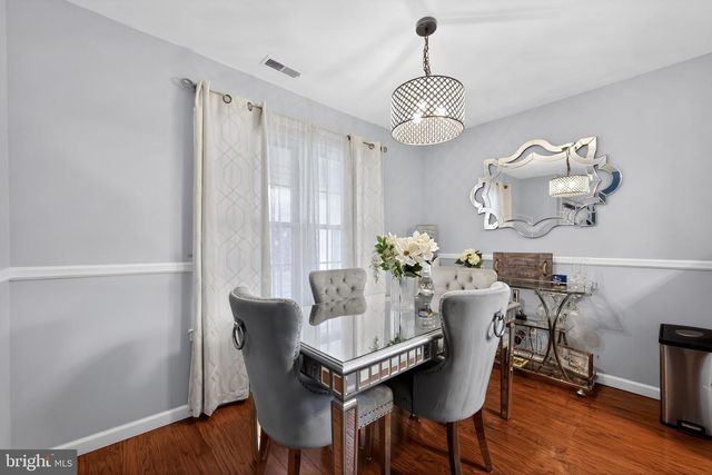 213 TAVISTOCK, Cherry Hill, NJ 08034