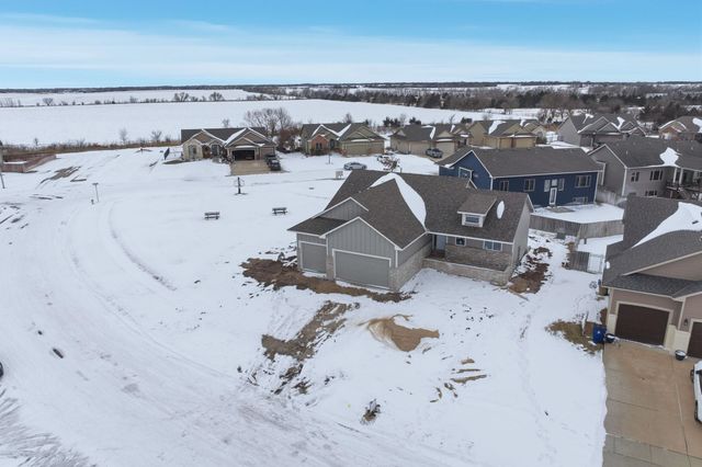 2423 S Monument St, Wichita, KS 67235