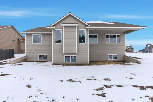 2423 S Monument St, Wichita, KS 67235