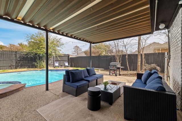 1301 N Trail Drive, Carrollton, TX 75006