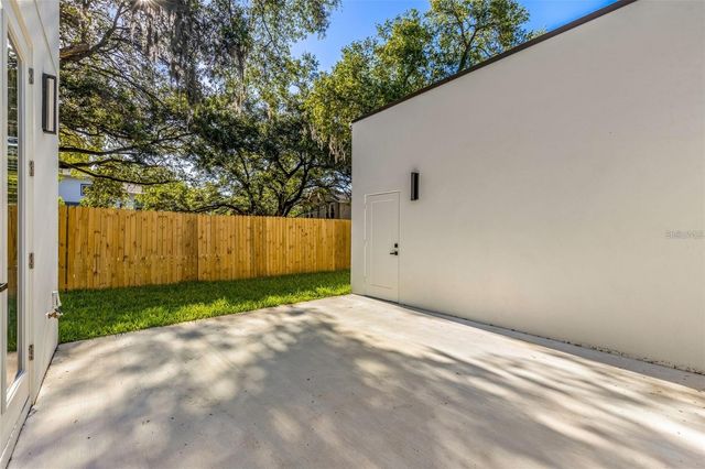 412 W AMELIA AVENUE 1, Tampa, FL 33602