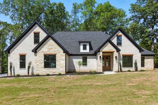301 Abrielle Lane, Benton, AR 72019