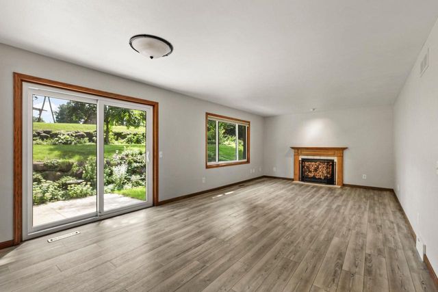 3702 Spring Hill Court, Middleton, WI 53562