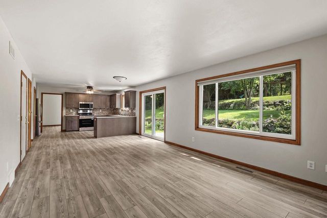 3702 Spring Hill Court, Middleton, WI 53562