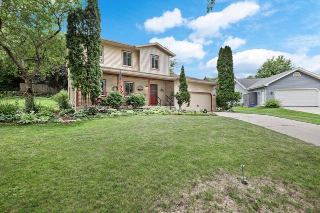 3702 Spring Hill Court, Middleton, WI 53562