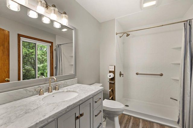 3702 Spring Hill Court, Middleton, WI 53562