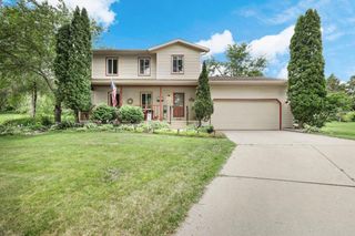 3702 Spring Hill Court, Middleton, WI 53562