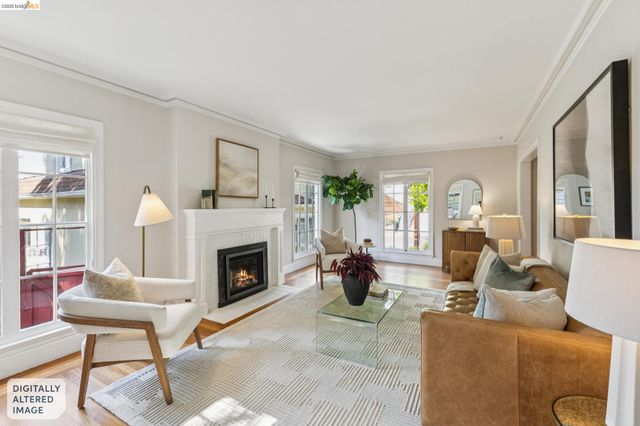 4258 Lakeshore Ave, Oakland, CA 94610