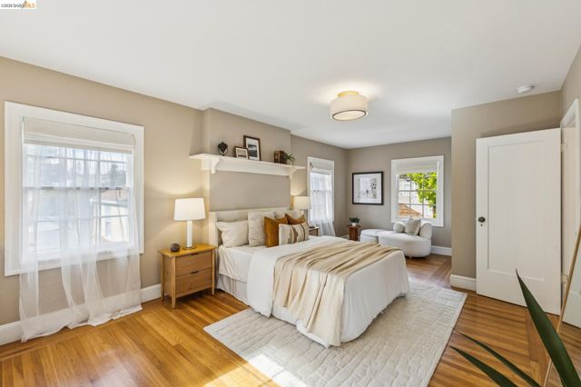 4258 Lakeshore Ave, Oakland, CA 94610