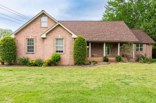 631 Trousdale Ferry Pike, Lebanon, TN 37087