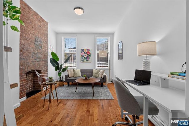 200 Wayne Street 102, Jersey City, NJ 07302