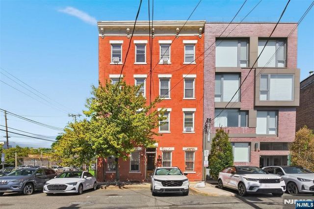 200 Wayne Street 102, Jersey City, NJ 07302