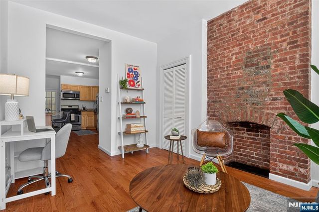 200 Wayne Street 102, Jersey City, NJ 07302