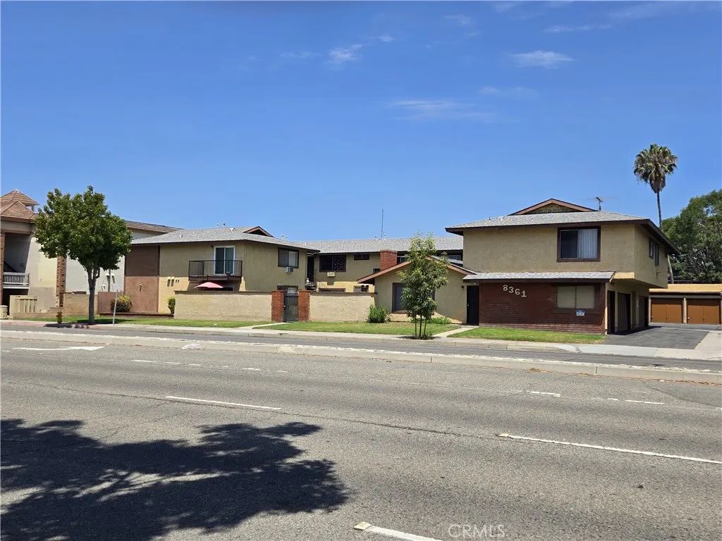 8361 Garden Grove Boulevard 3, Garden Grove, CA 92844