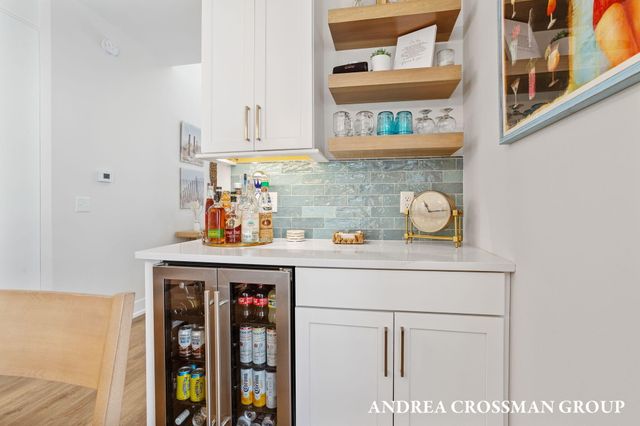 27 Third Street, South Haven, MI 49090