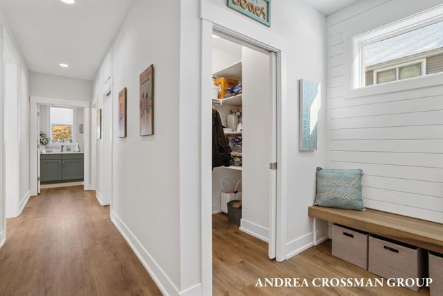 27 Third Street, South Haven, MI 49090