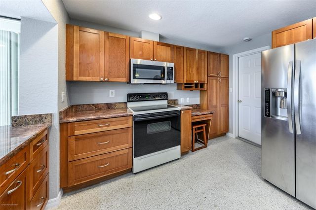 2429 AQUI ESTA DR, Punta Gorda, FL 33950