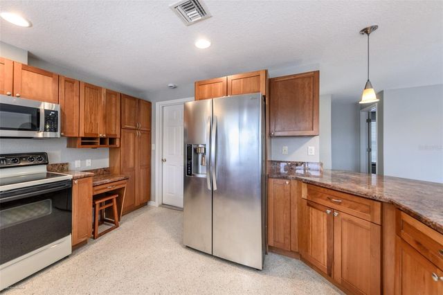 2429 AQUI ESTA DR, Punta Gorda, FL 33950