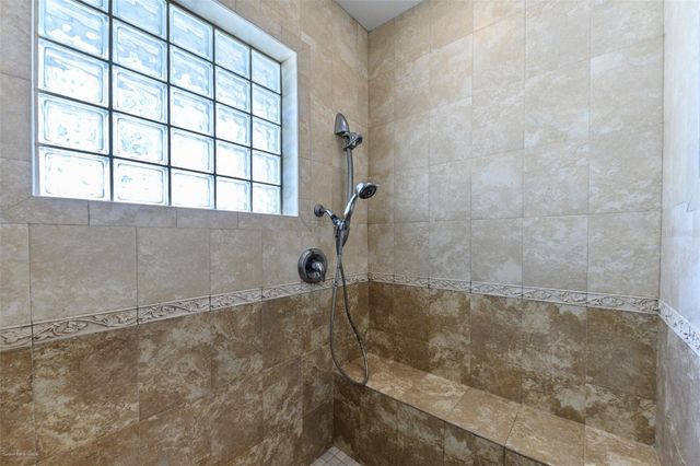 2429 AQUI ESTA DR, Punta Gorda, FL 33950