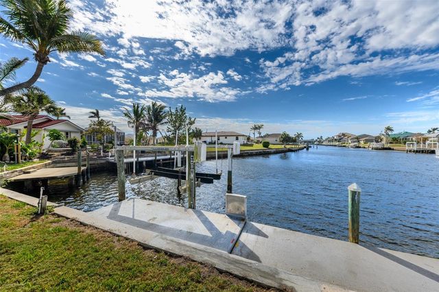 2429 AQUI ESTA DR, Punta Gorda, FL 33950