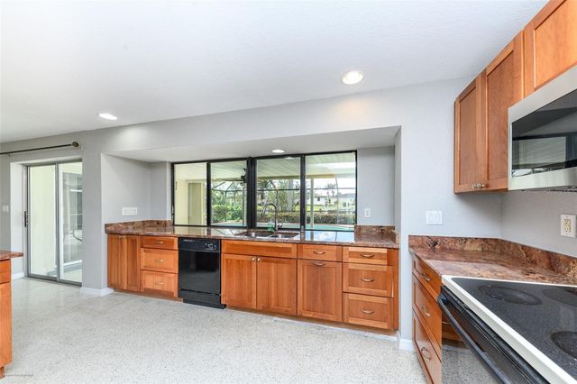 2429 AQUI ESTA DR, Punta Gorda, FL 33950