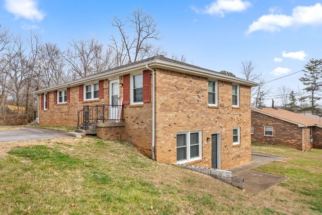 1600 Paradise Hill Rd, Clarksville, TN 37043