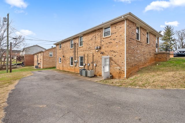 1600 Paradise Hill Rd, Clarksville, TN 37043