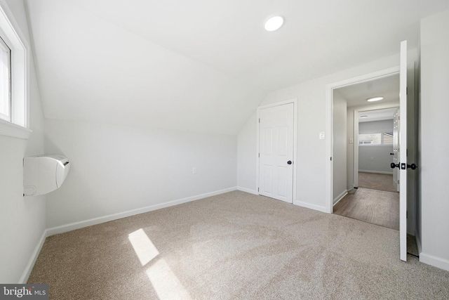 11 WHITEWOOD DR, Levittown, PA 19057