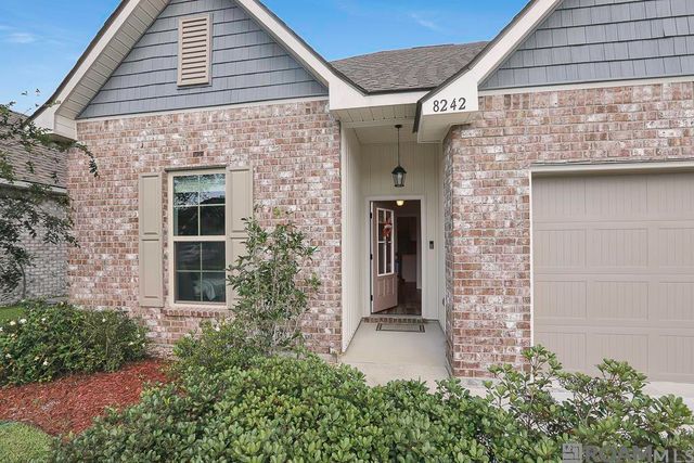 8242 Treeline Dr, Gonzales, LA 70737