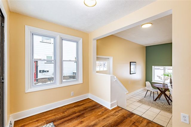 99 Beverly Heights, Greece, NY 14616