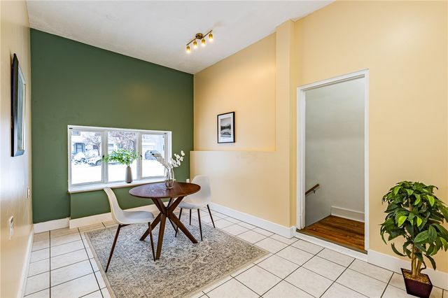 99 Beverly Heights, Greece, NY 14616