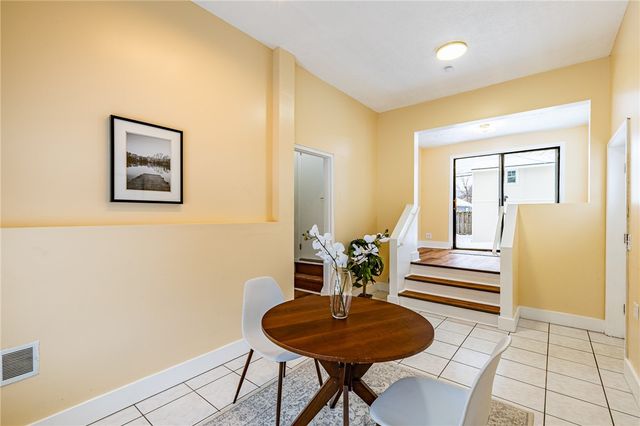 99 Beverly Heights, Greece, NY 14616