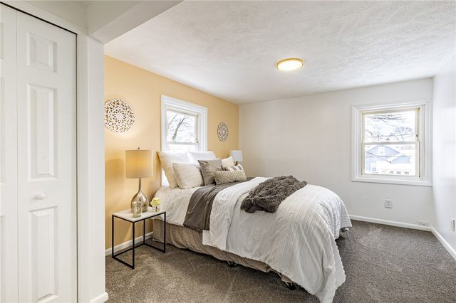 99 Beverly Heights, Greece, NY 14616