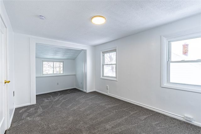 99 Beverly Heights, Greece, NY 14616