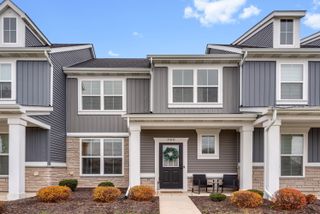 11811 Rhode Island Street, Crown Point, IN 46307