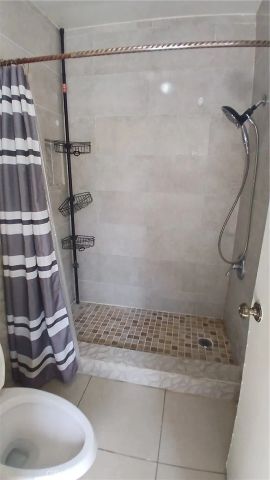 1273 W Woodcrest, Bloomington, CA 92316
