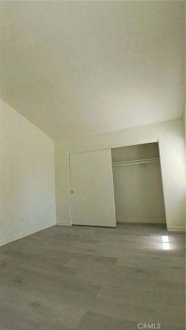 1273 W Woodcrest, Bloomington, CA 92316
