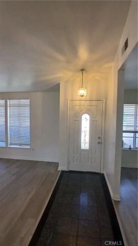 1273 W Woodcrest, Bloomington, CA 92316