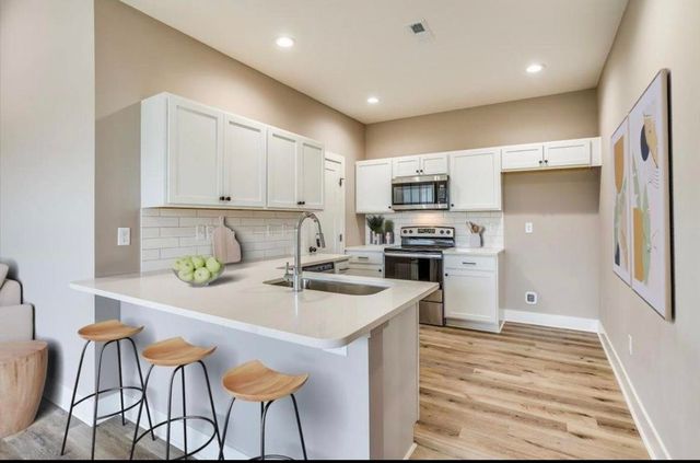 5408 N Sandkey, Wichita, KS 67204