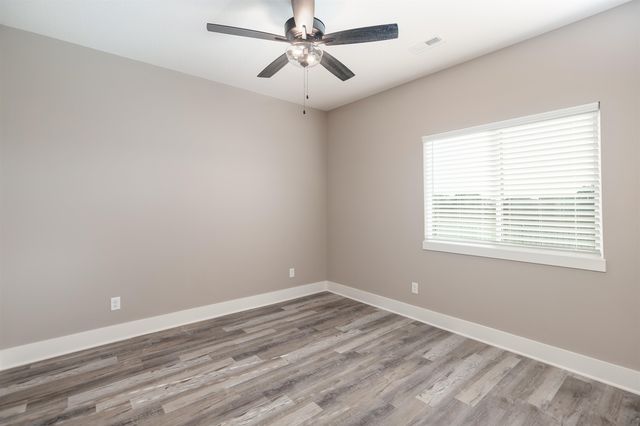 5408 N Sandkey, Wichita, KS 67204