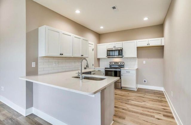 5408 N Sandkey, Wichita, KS 67204